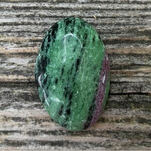 Ruby In Zoisite Palm Stone